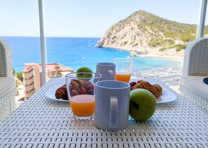 Cornelia Sea View Apartment